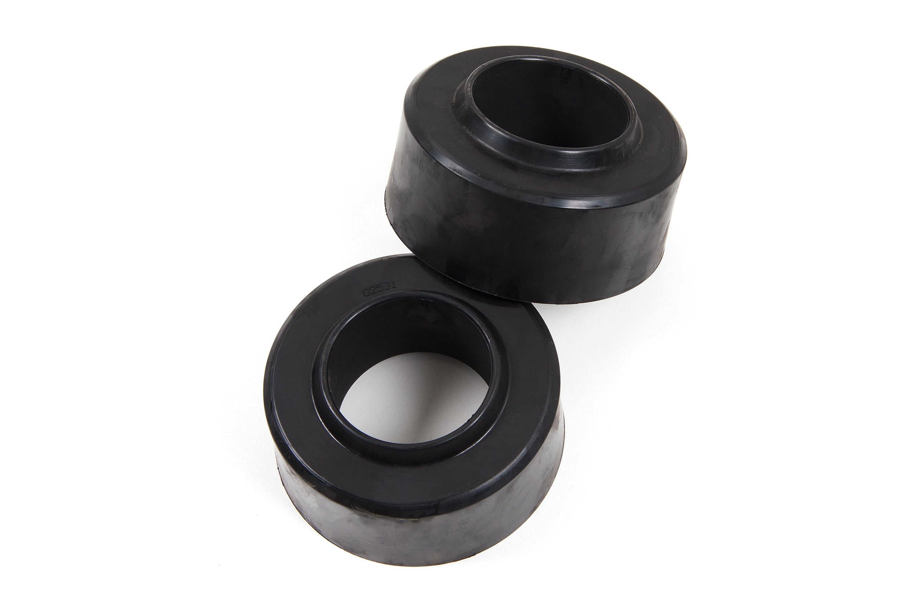 https://serenity-foxfactory.asset.akeneo.cloud/fox_asset_family/media/zone_j2212_jeep_coil_spacers_card.jpg