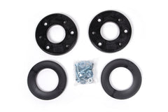 https://serenity-foxfactory.asset.akeneo.cloud/fox_asset_family/media/zon_f1205_ford_f150_leveling_kit_rotation_1.jpg