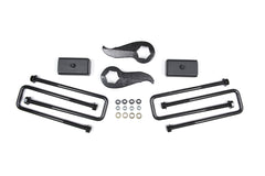 https://serenity-foxfactory.asset.akeneo.cloud/fox_asset_family/media/zone_c1244_c1245_chevrolet_gmc_hd_2in_lift_kit_card.jpg