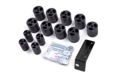 https://serenity-foxfactory.asset.akeneo.cloud/fox_asset_family/media/zone_j9330_jeep_3in_body_lift_kit_card.jpg